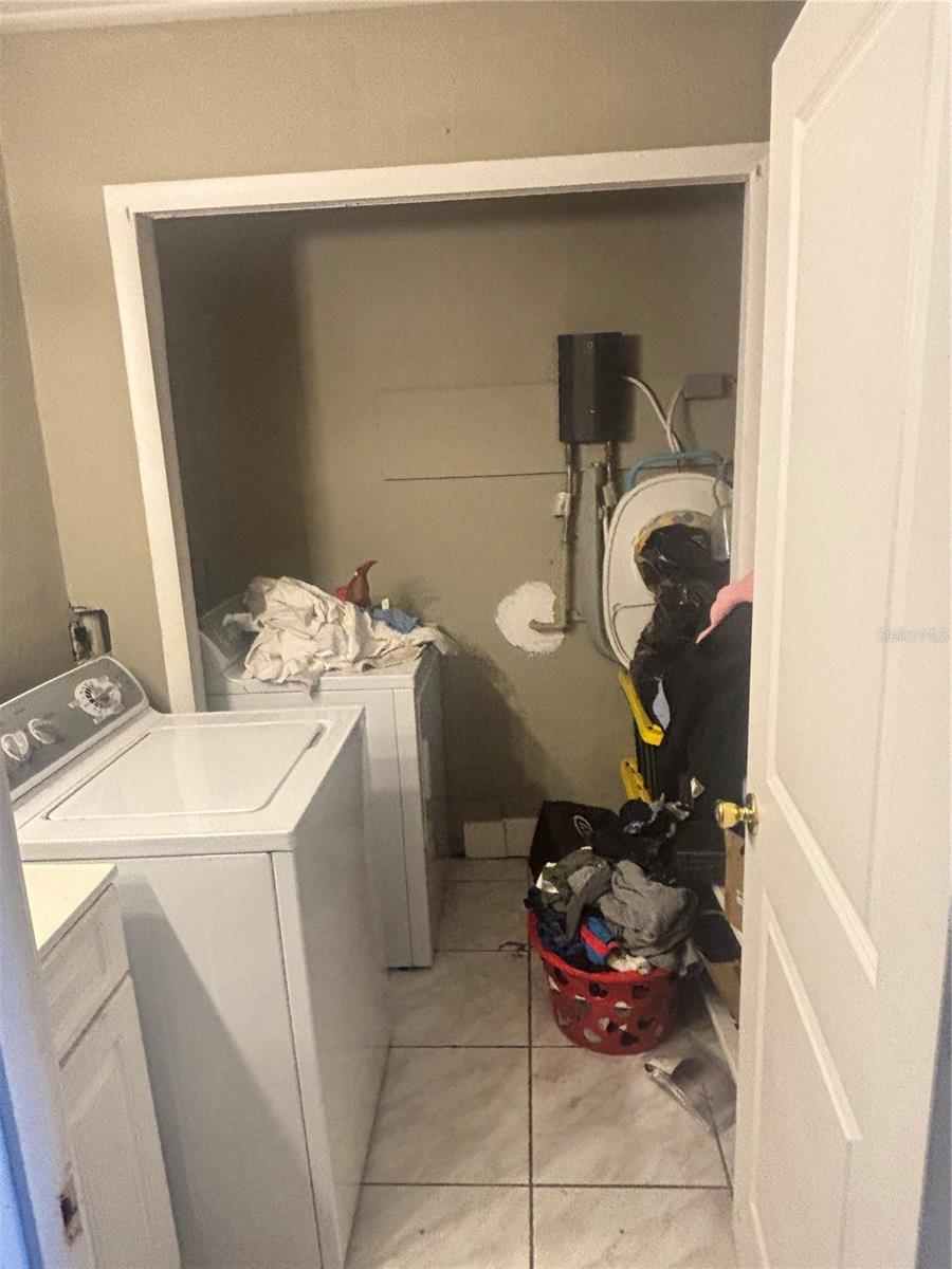 TYMBER SKAN ON LAKE - Residential