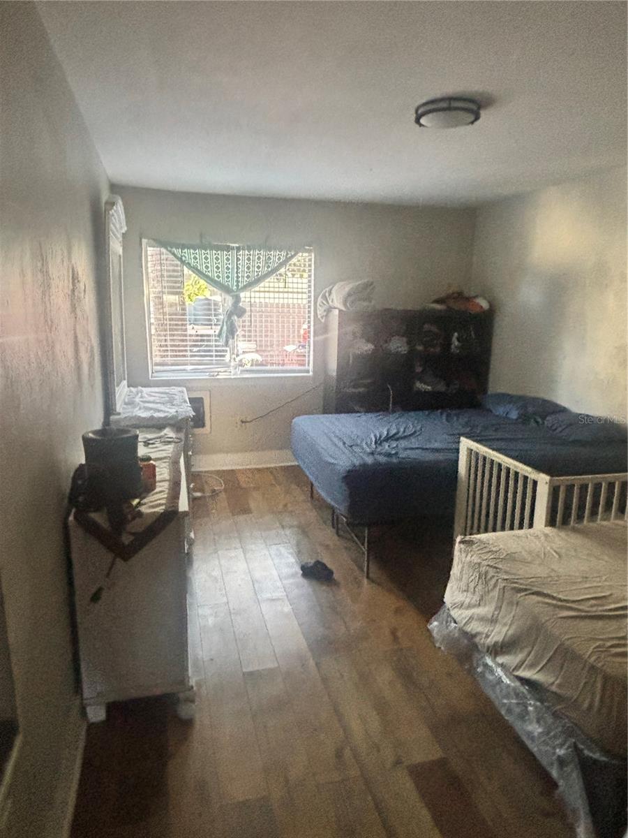 TYMBER SKAN ON LAKE - Residential