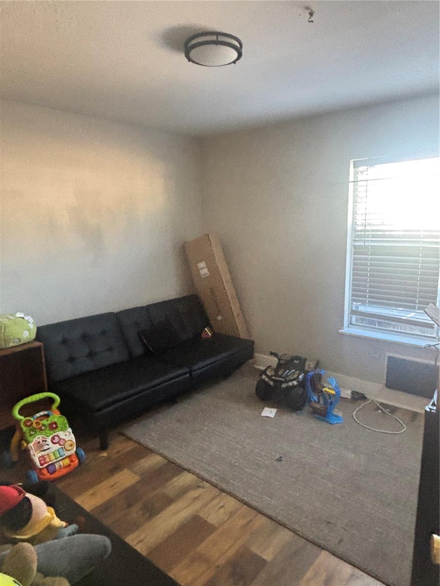 TYMBER SKAN ON LAKE - Residential