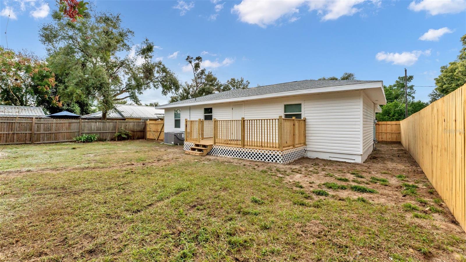 AUBURNDALE HGTS - Residential