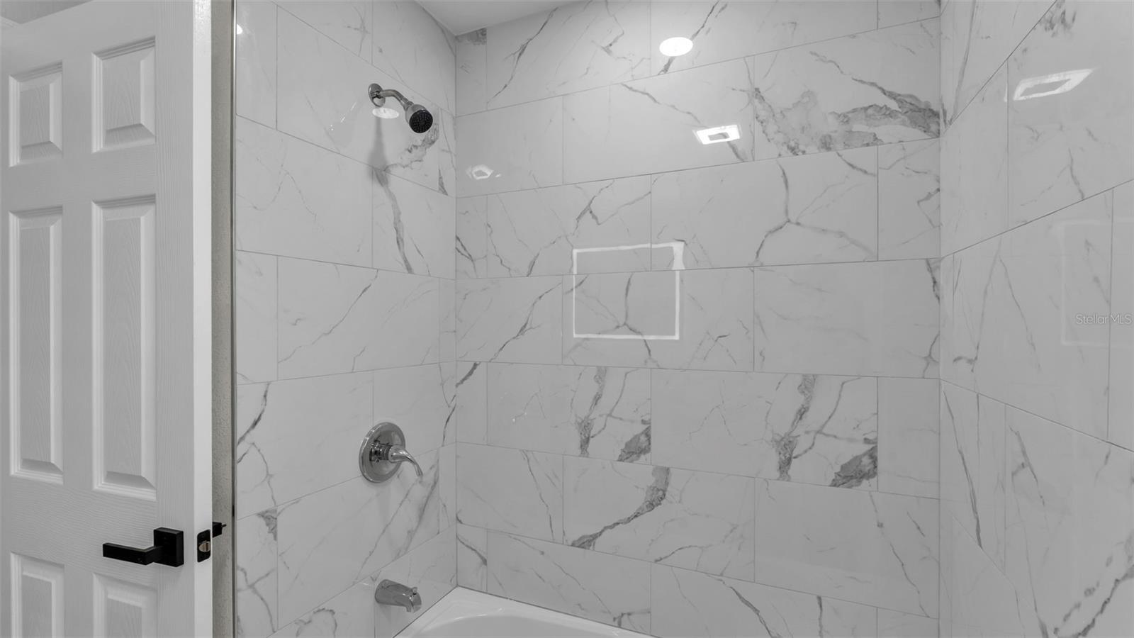 AUBURNDALE HGTS - Residential