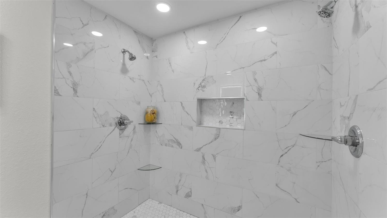 AUBURNDALE HGTS - Residential