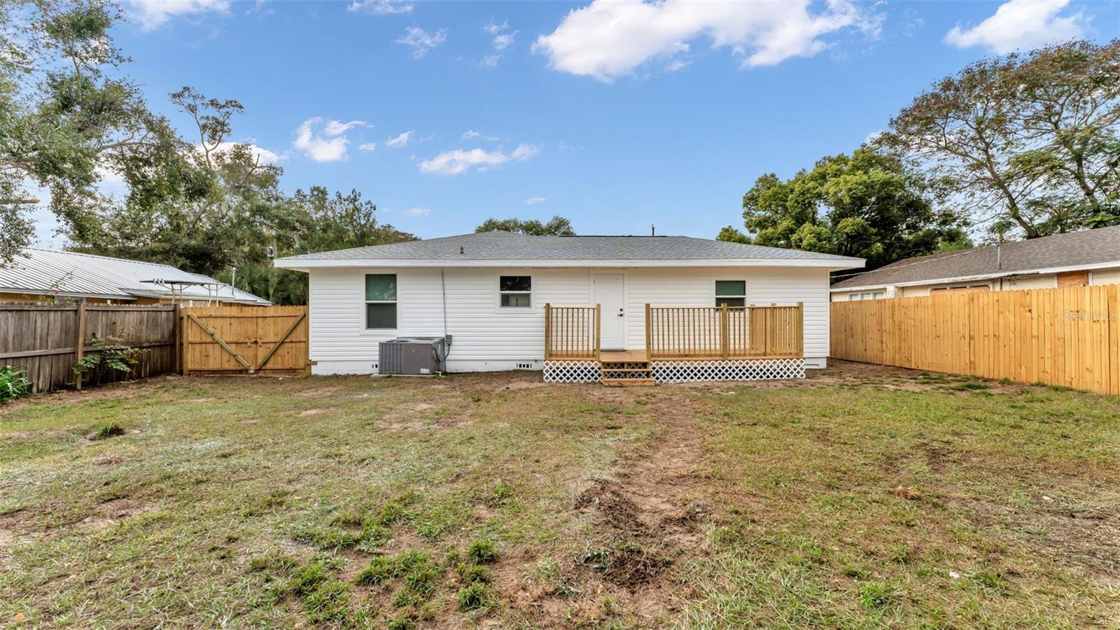 AUBURNDALE HGTS - Residential