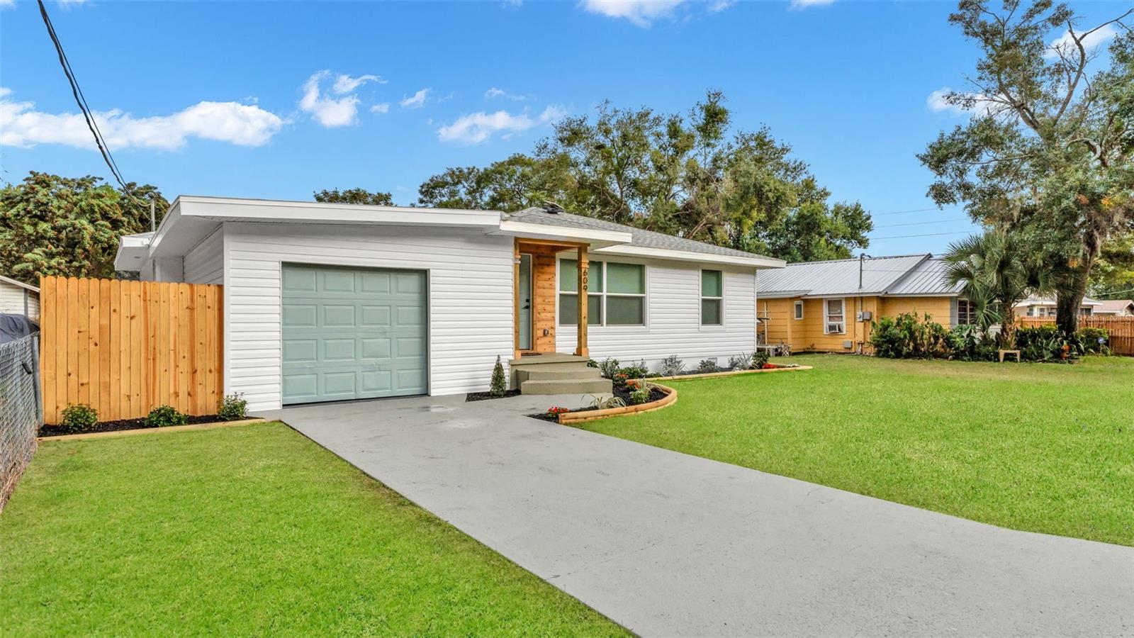 AUBURNDALE HGTS - Residential