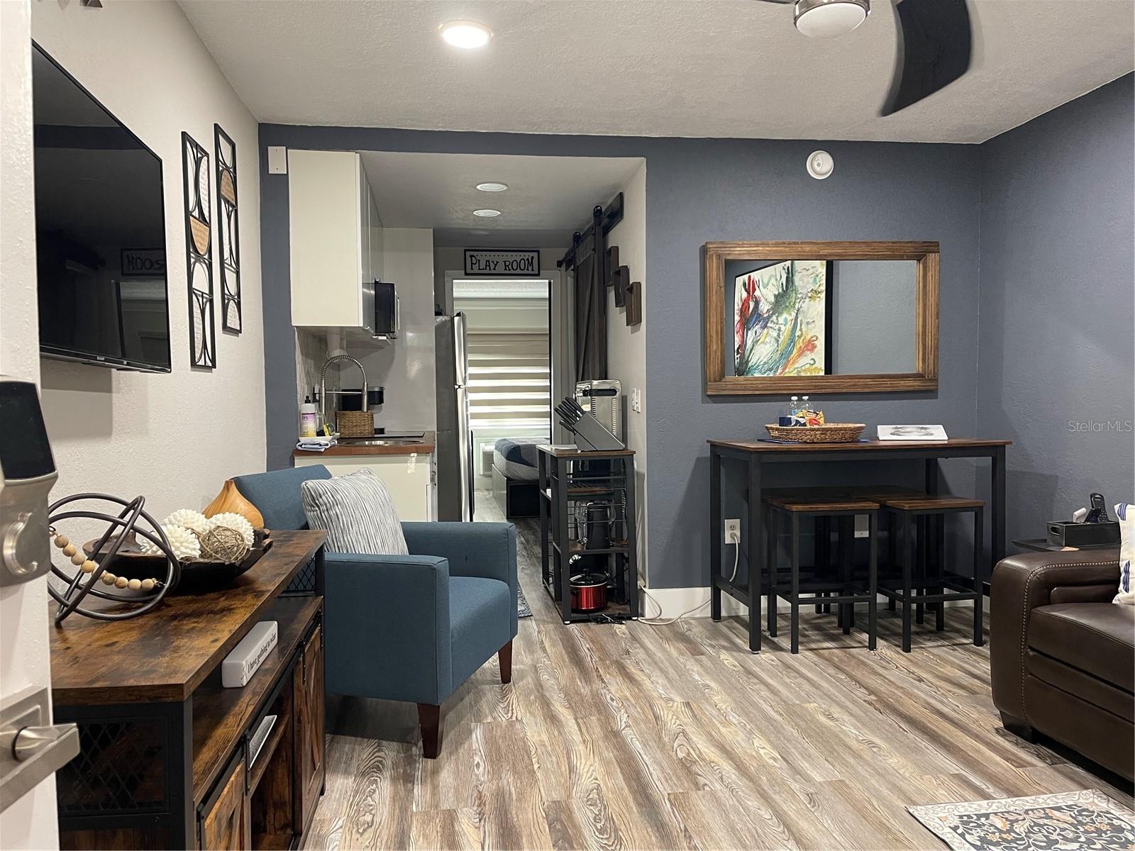 PARADISE LAKES RESORT CONDO - Residential