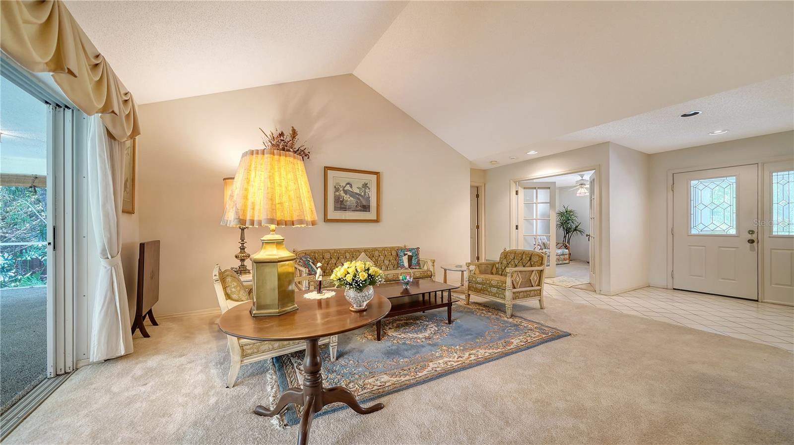 4420 OAK VIEW DRIVE