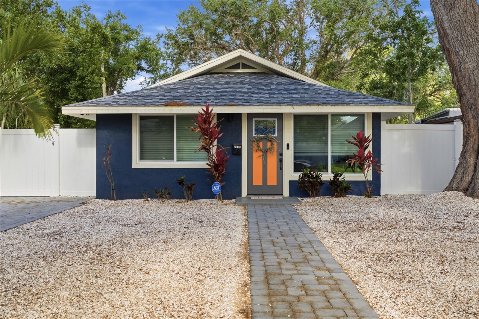 BOCA CEIGA HEIGHTS - Residential