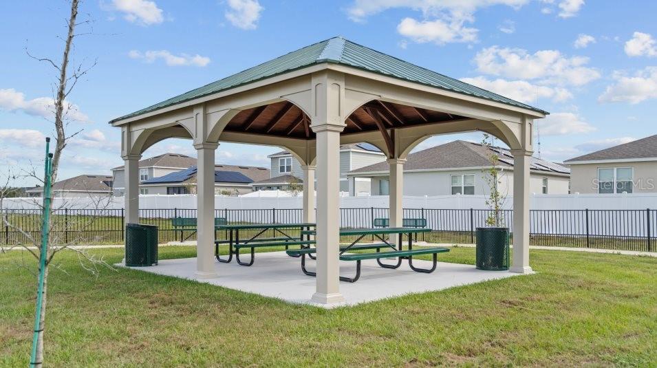 SOL VISTA TH - Residential