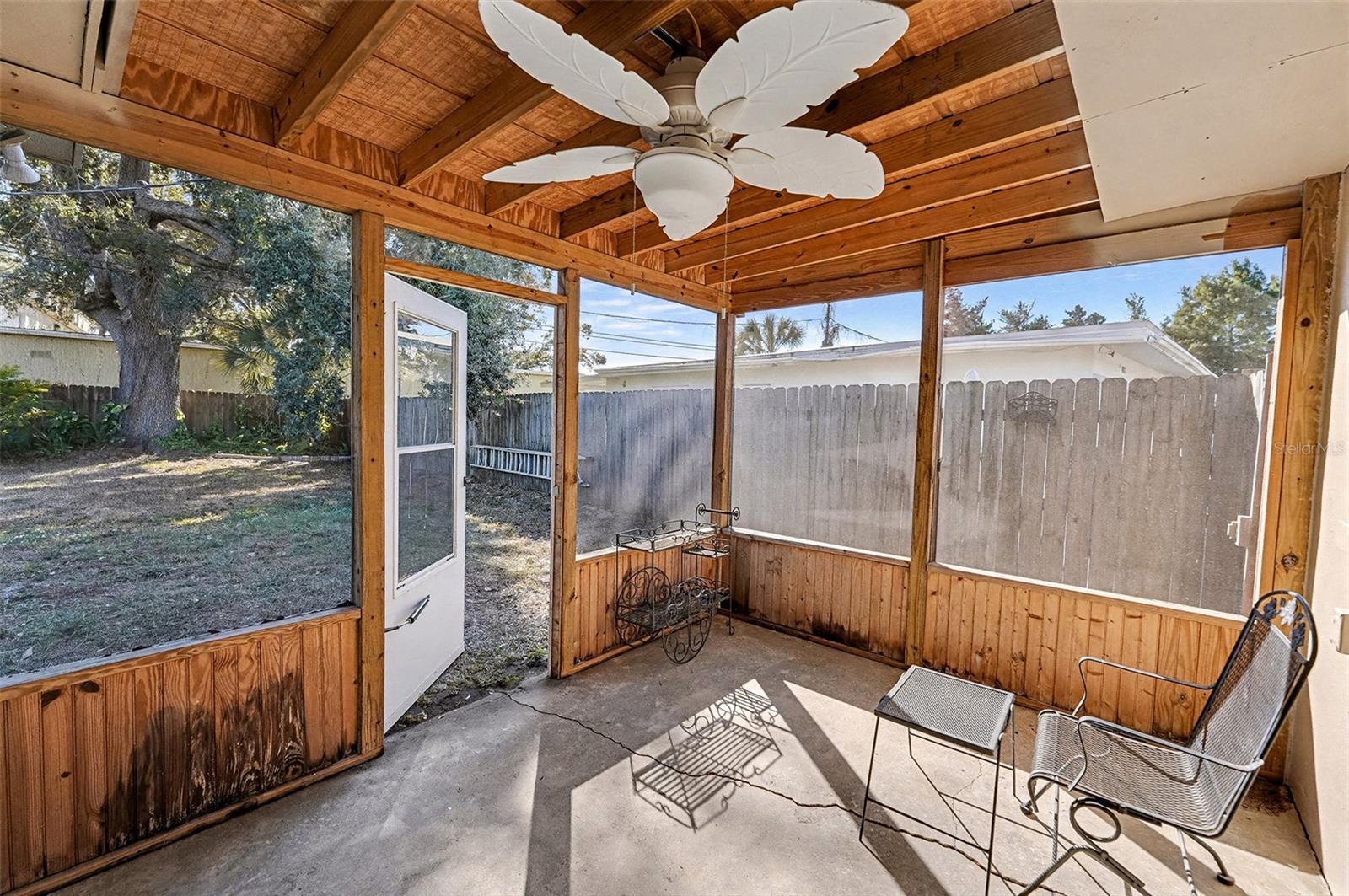 PINE DELL - Residential Lease