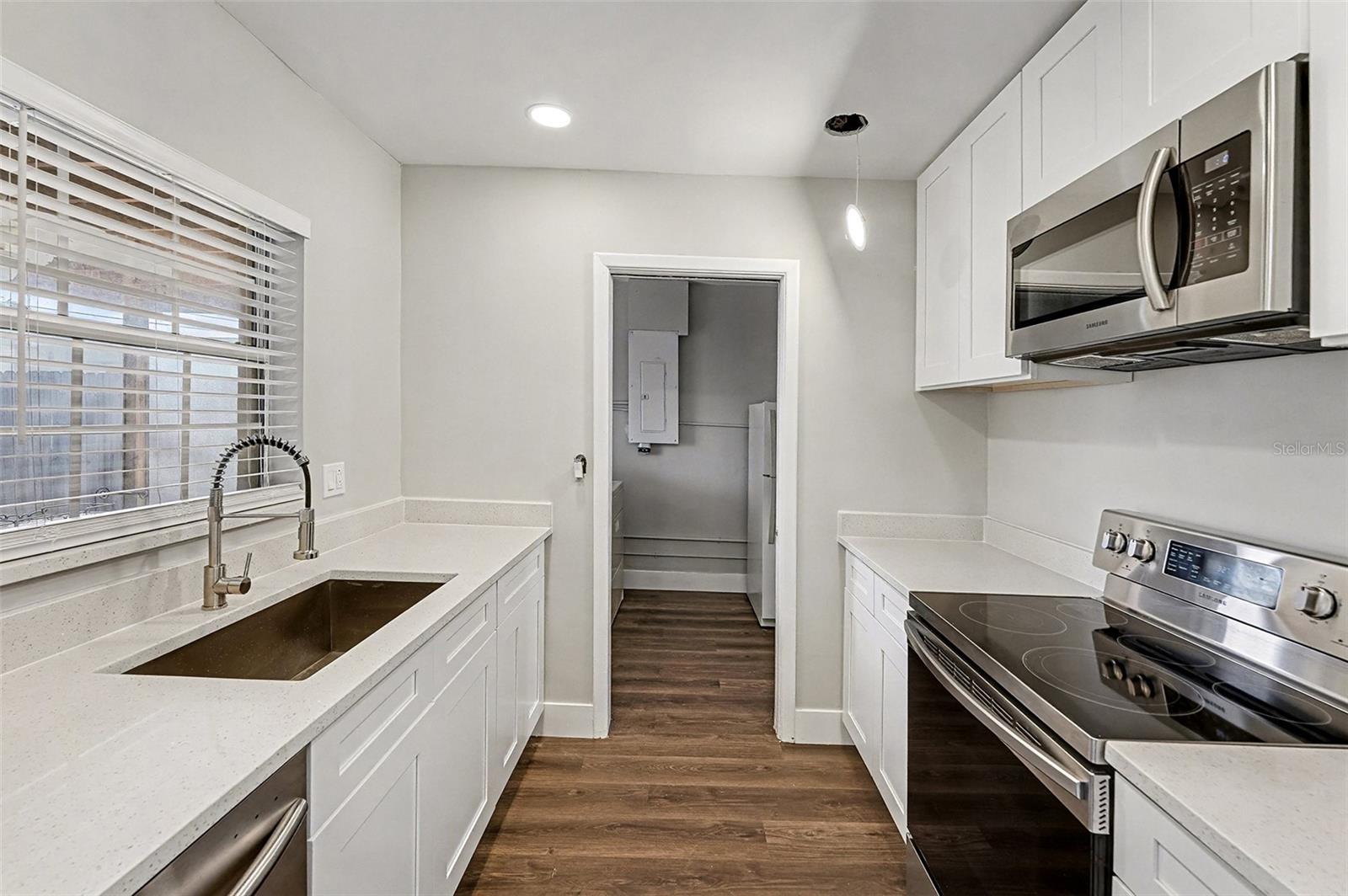 PINE DELL - Residential Lease