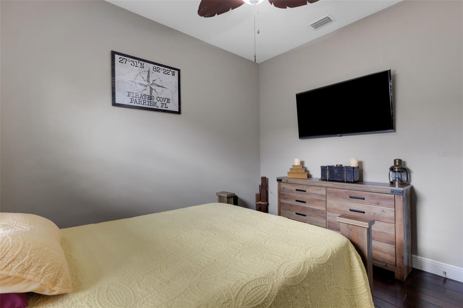 TWIN RIVERS PH IV - Residential