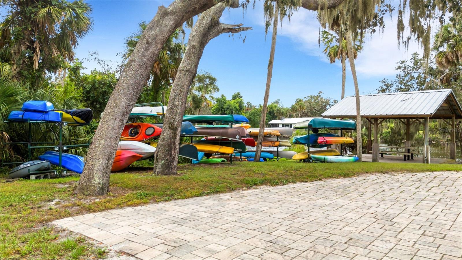 TWIN RIVERS PH IV - Residential