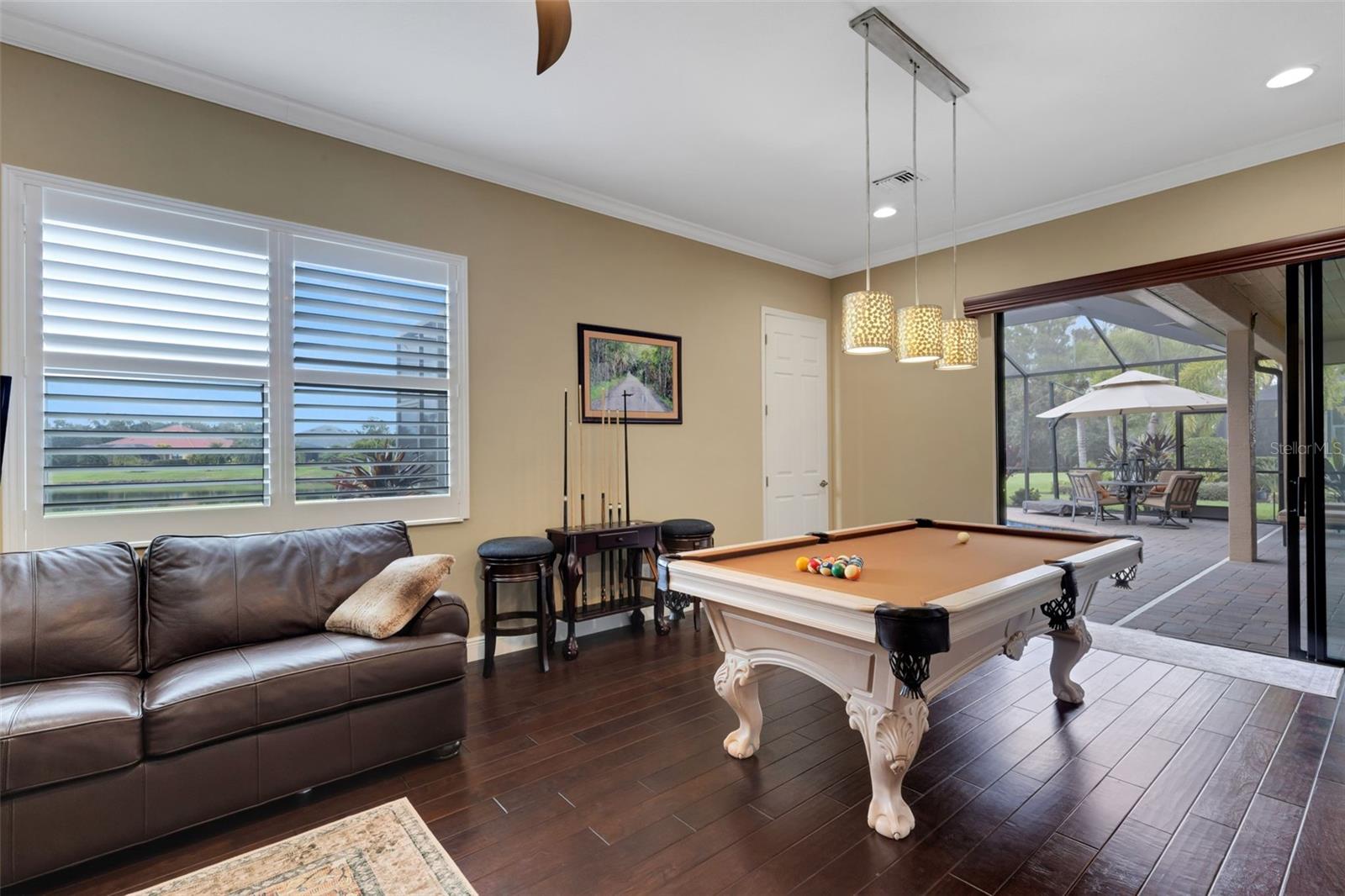 TWIN RIVERS PH IV - Residential