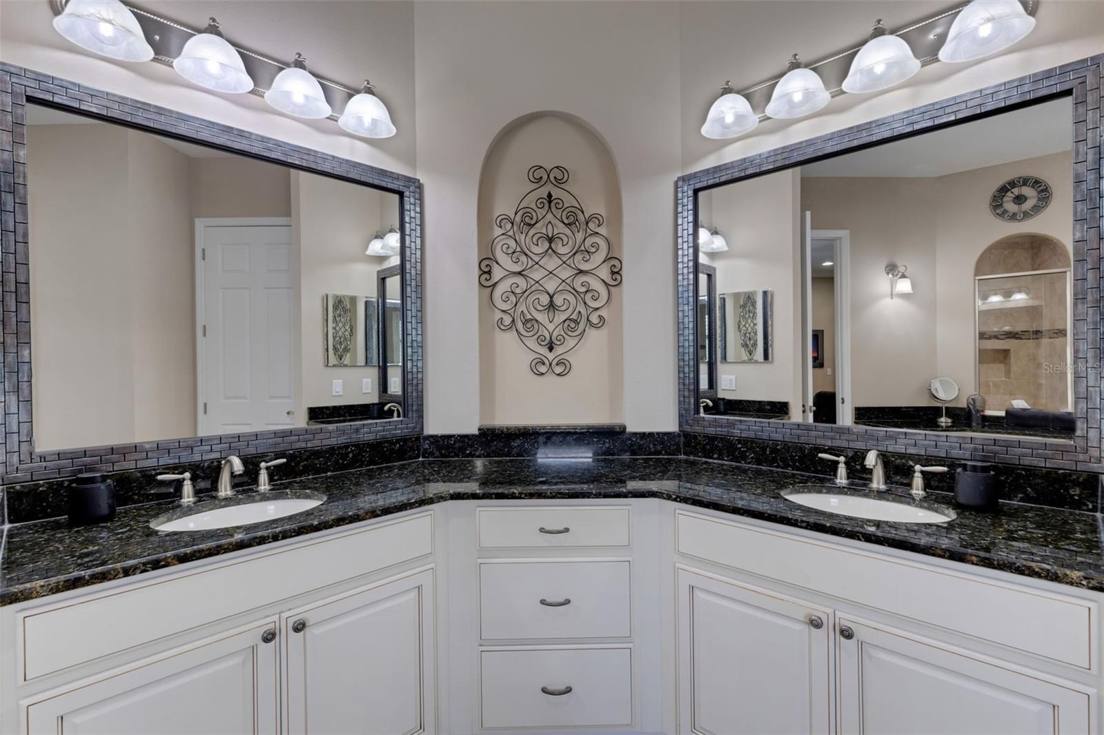 TWIN RIVERS PH IV - Residential