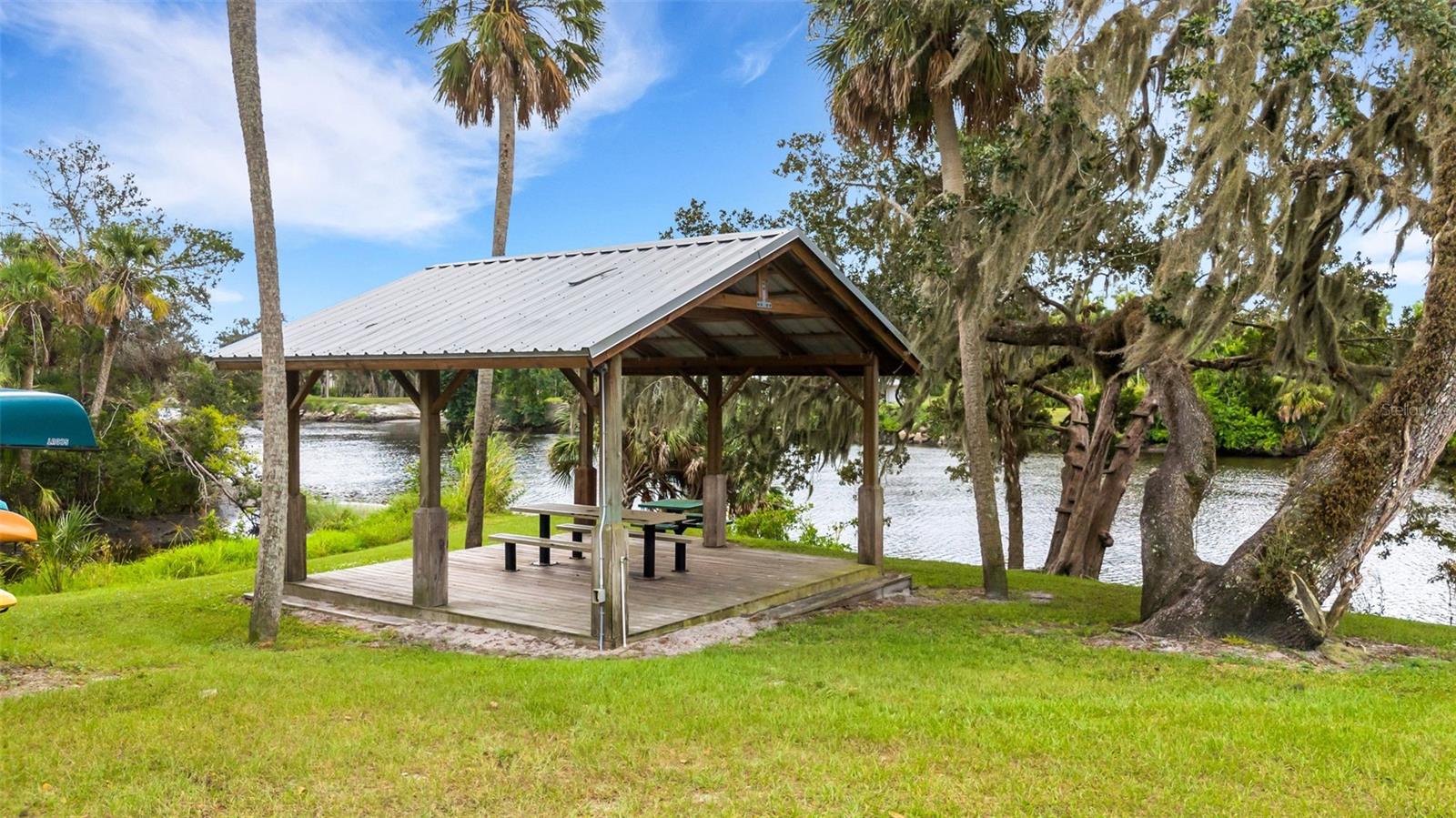 TWIN RIVERS PH IV - Residential