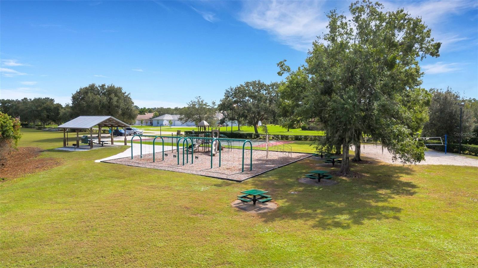 TWIN RIVERS PH IV - Residential