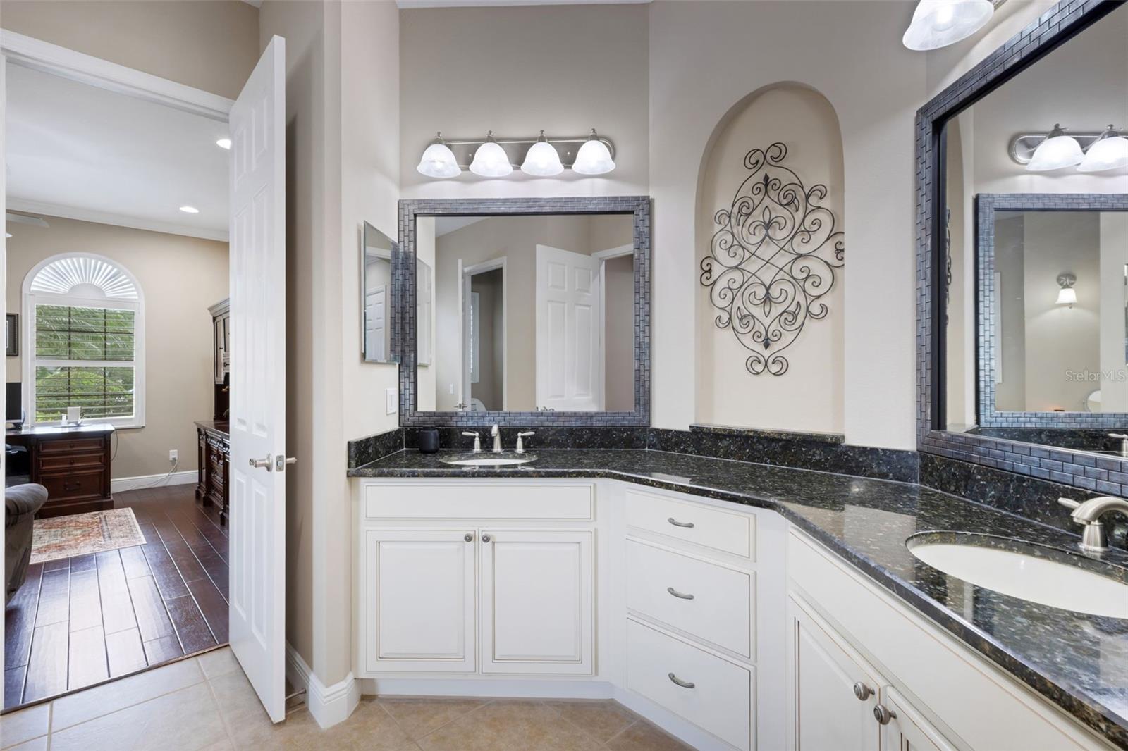 TWIN RIVERS PH IV - Residential