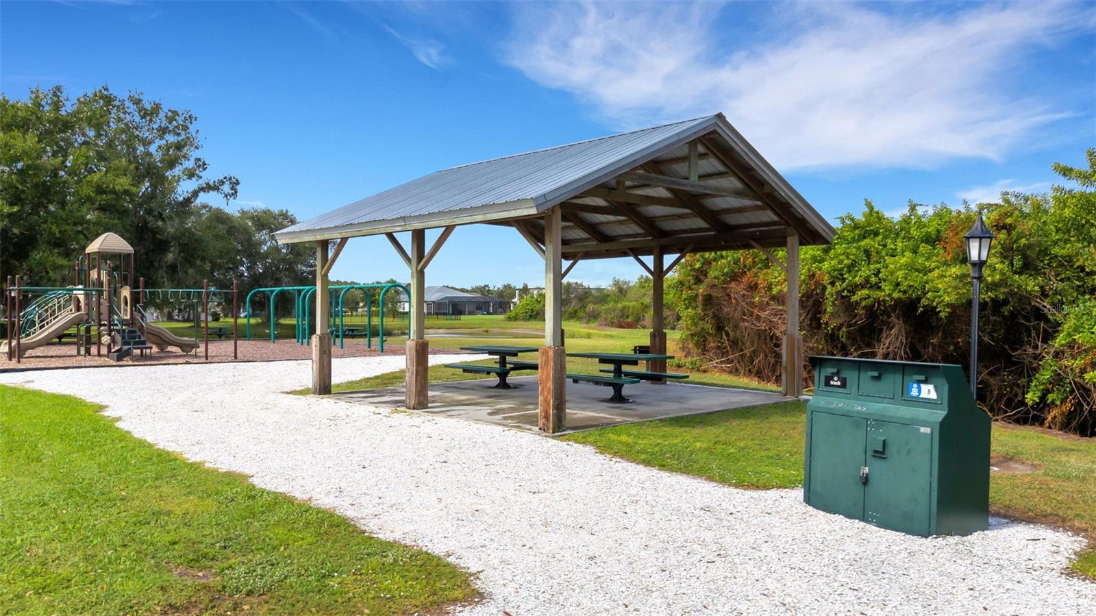 TWIN RIVERS PH IV - Residential