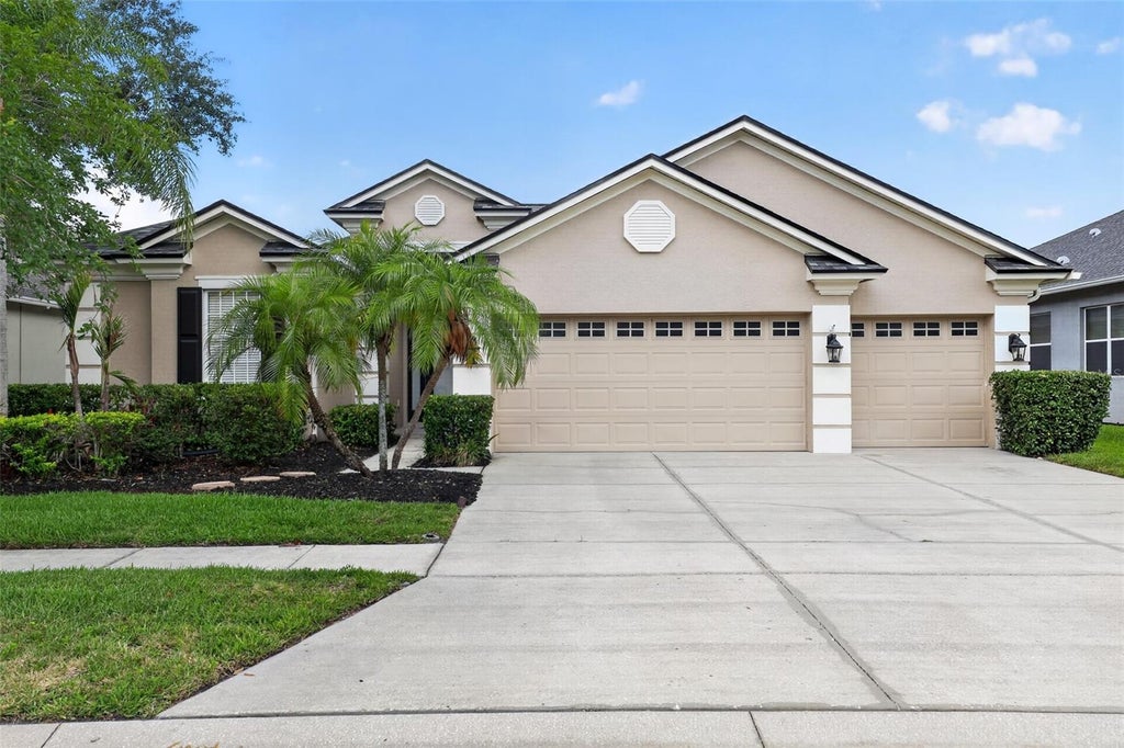 Photo of 2753 Blueslate Court, Land O Lakes, FL 34638 (MLS # TB8516999)