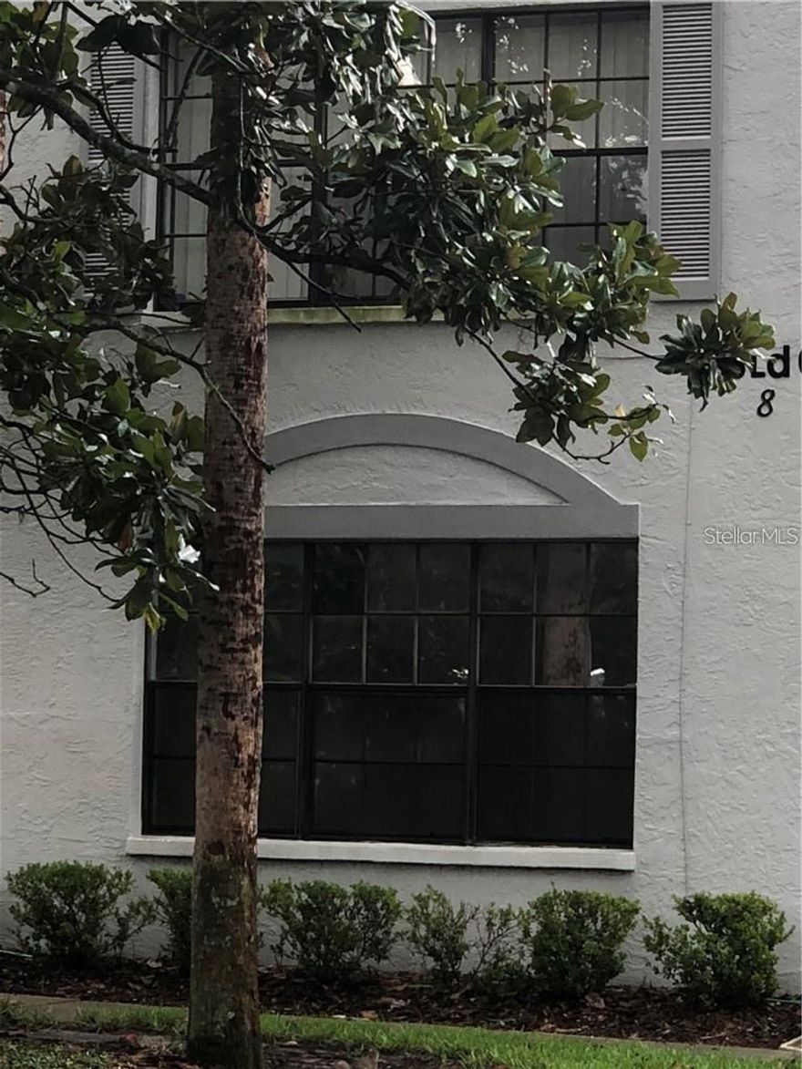 Welcome home to this spacious 3-bedroom, 2.5-bath residence in the desirable gated Pine Ridge ,  Ideally located near highways, malls, and everyday shopping. Schedule your showing today with your realtor!