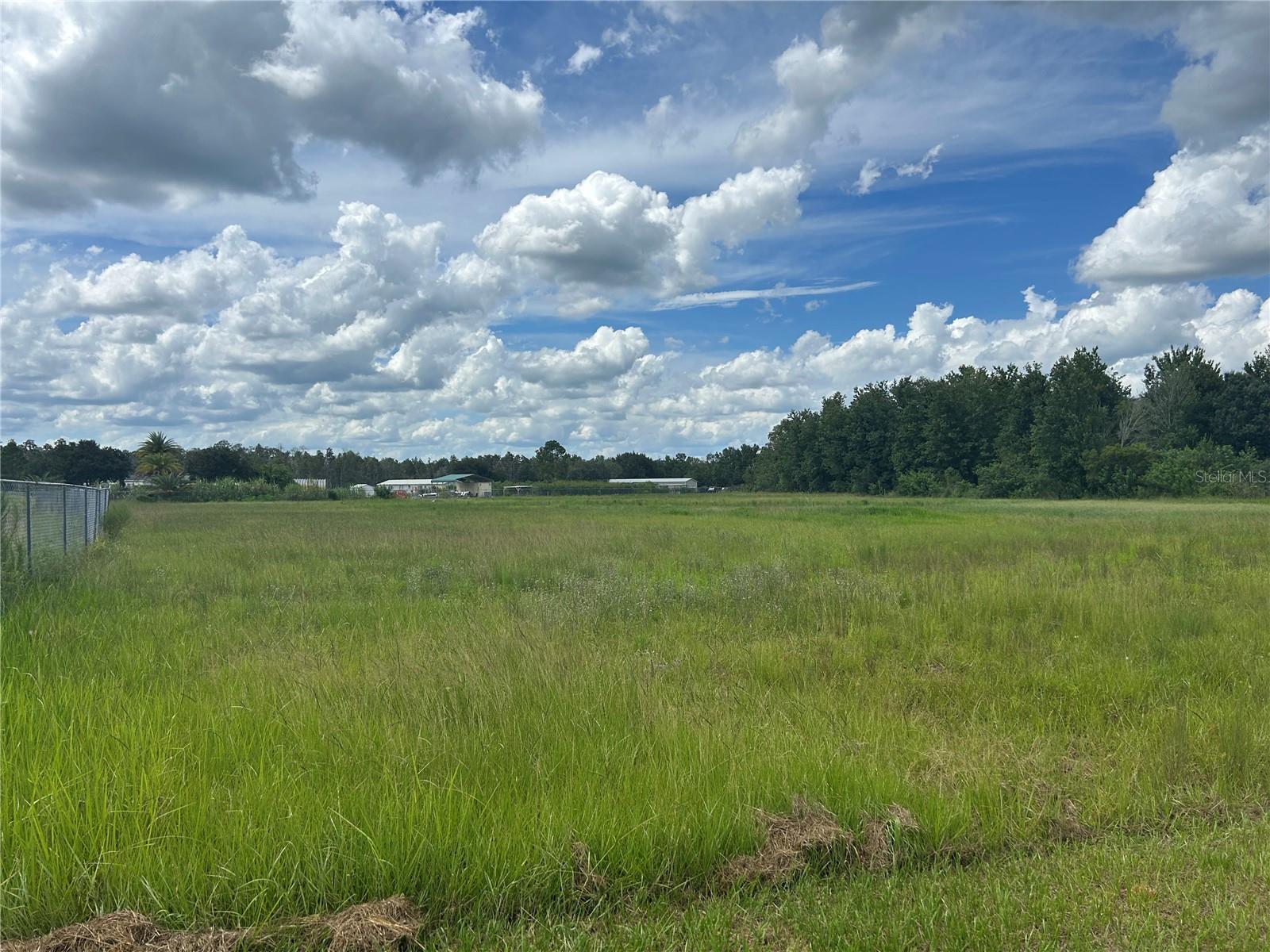 COUNTRY TRAILS PH 05 - Residential