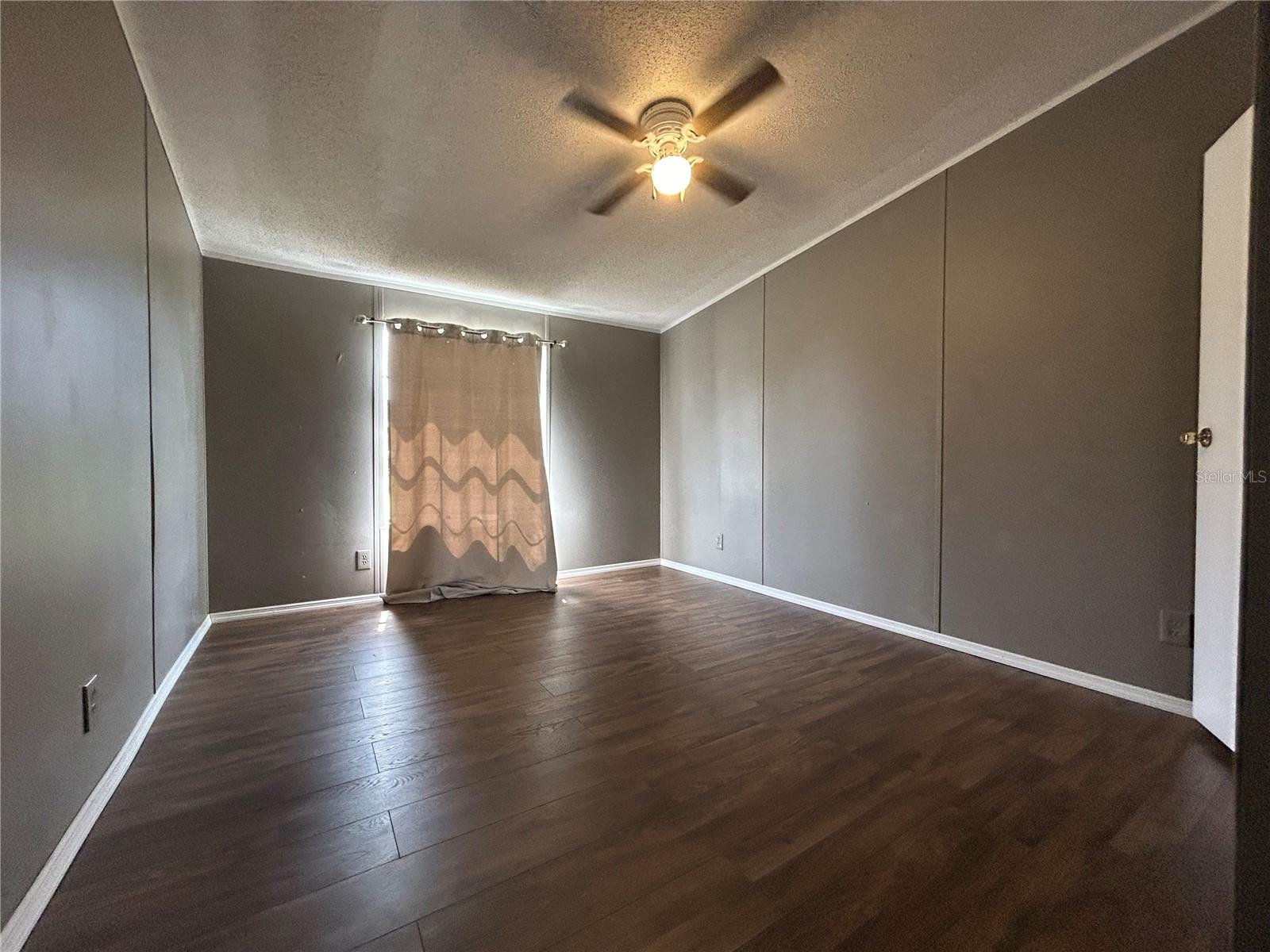 COUNTRY TRAILS PH 05 - Residential