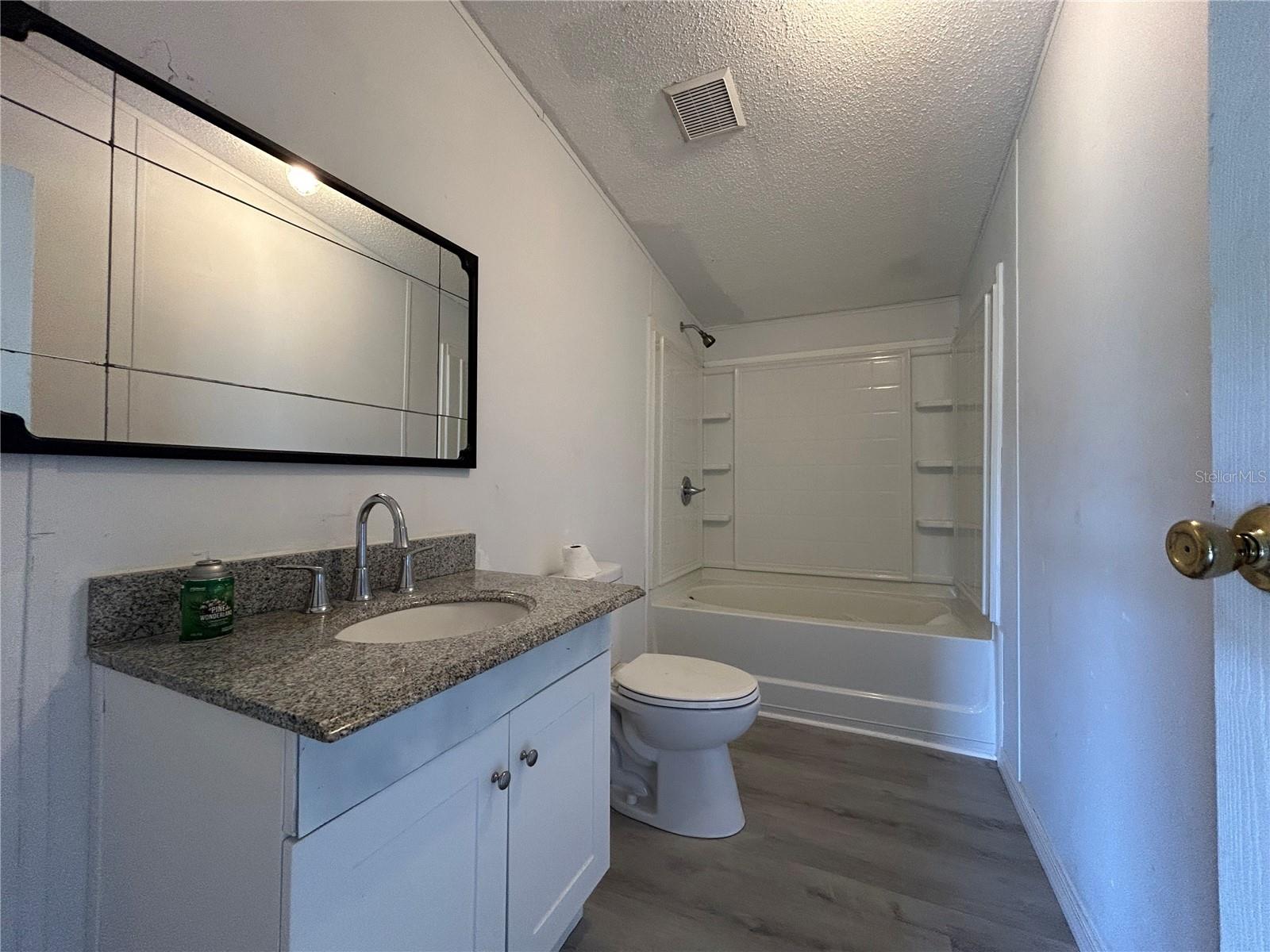 COUNTRY TRAILS PH 05 - Residential