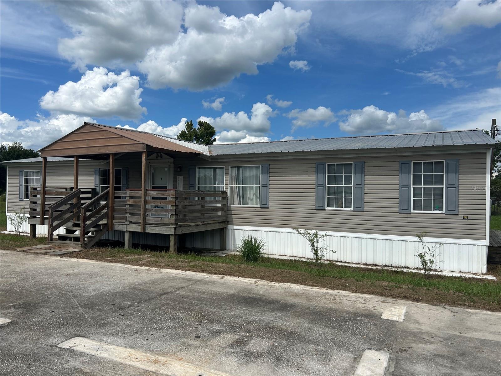 COUNTRY TRAILS PH 05 - Residential