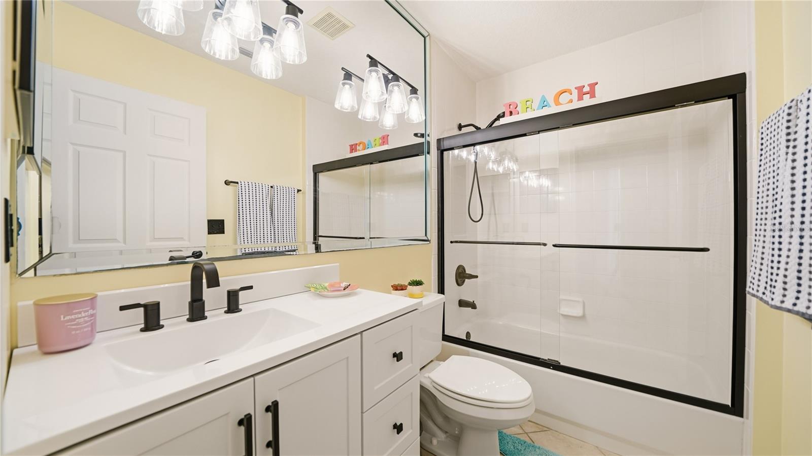 GREENS CONDO - Residential