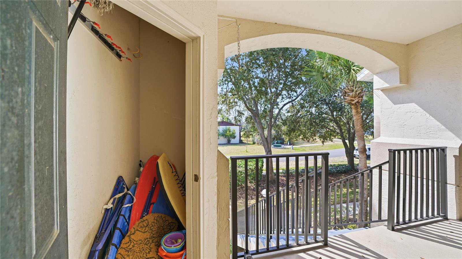 GREENS CONDO - Residential