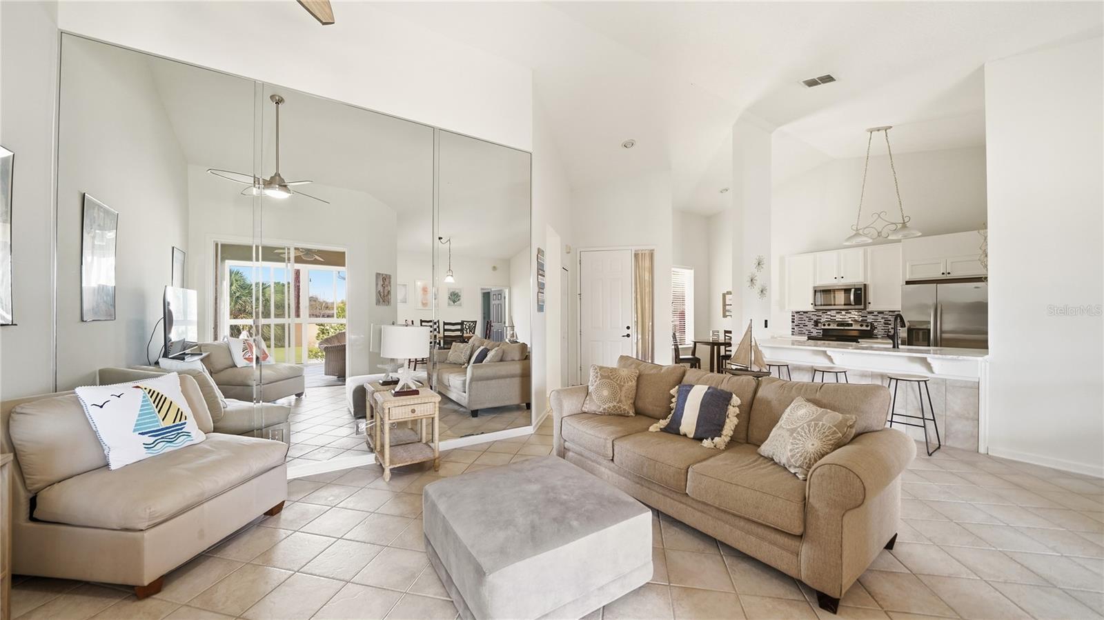 GREENS CONDO - Residential