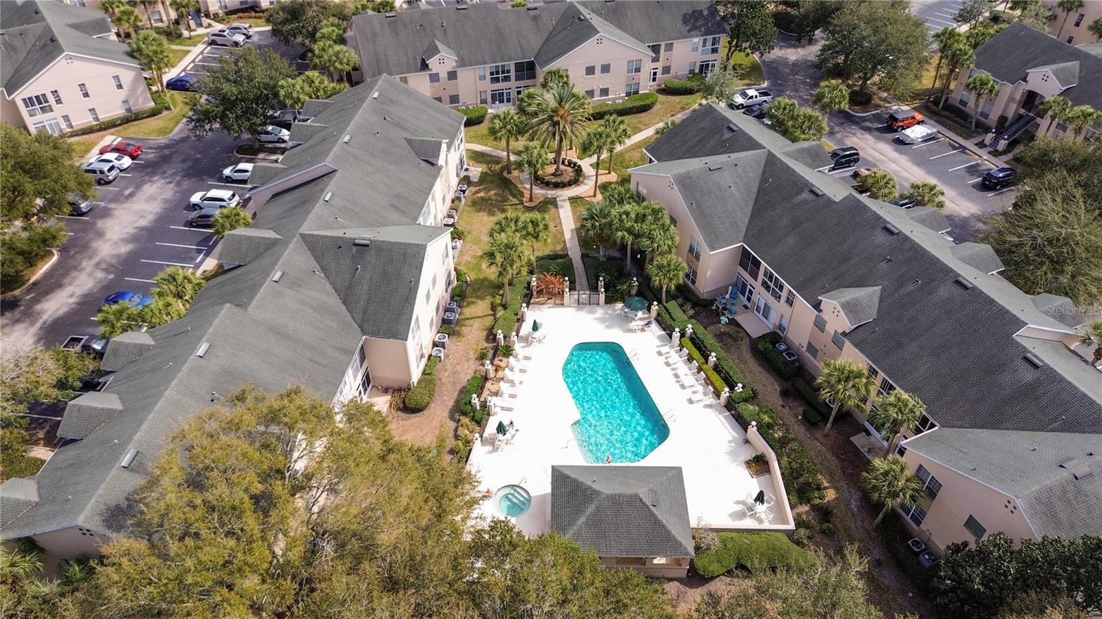 GREENS CONDO - Residential