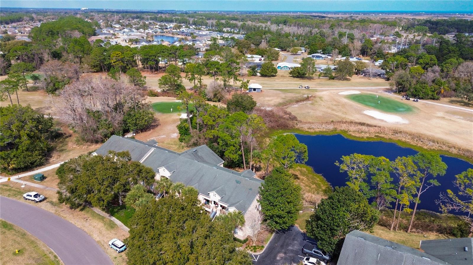 GREENS CONDO - Residential