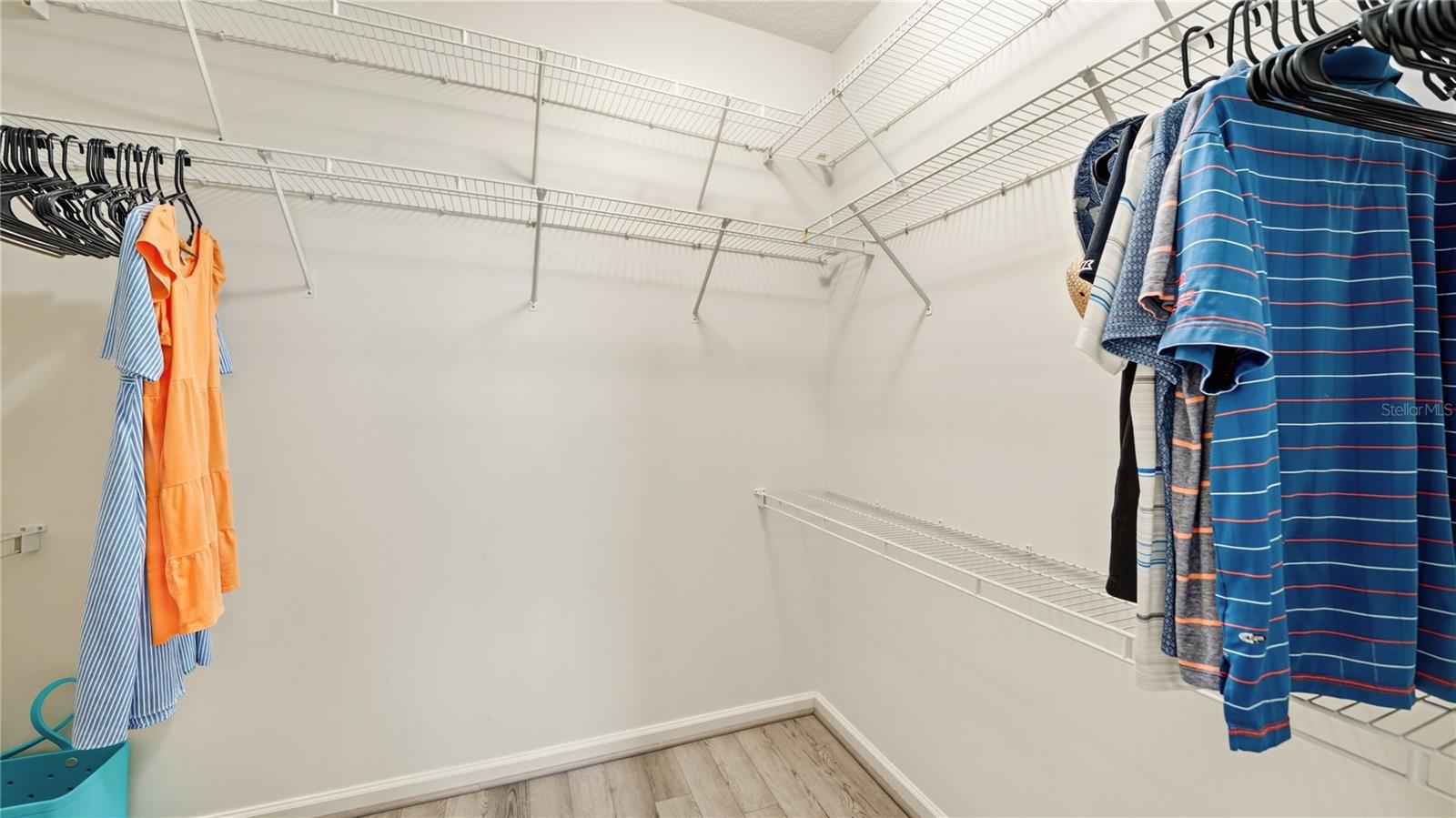 GREENS CONDO - Residential