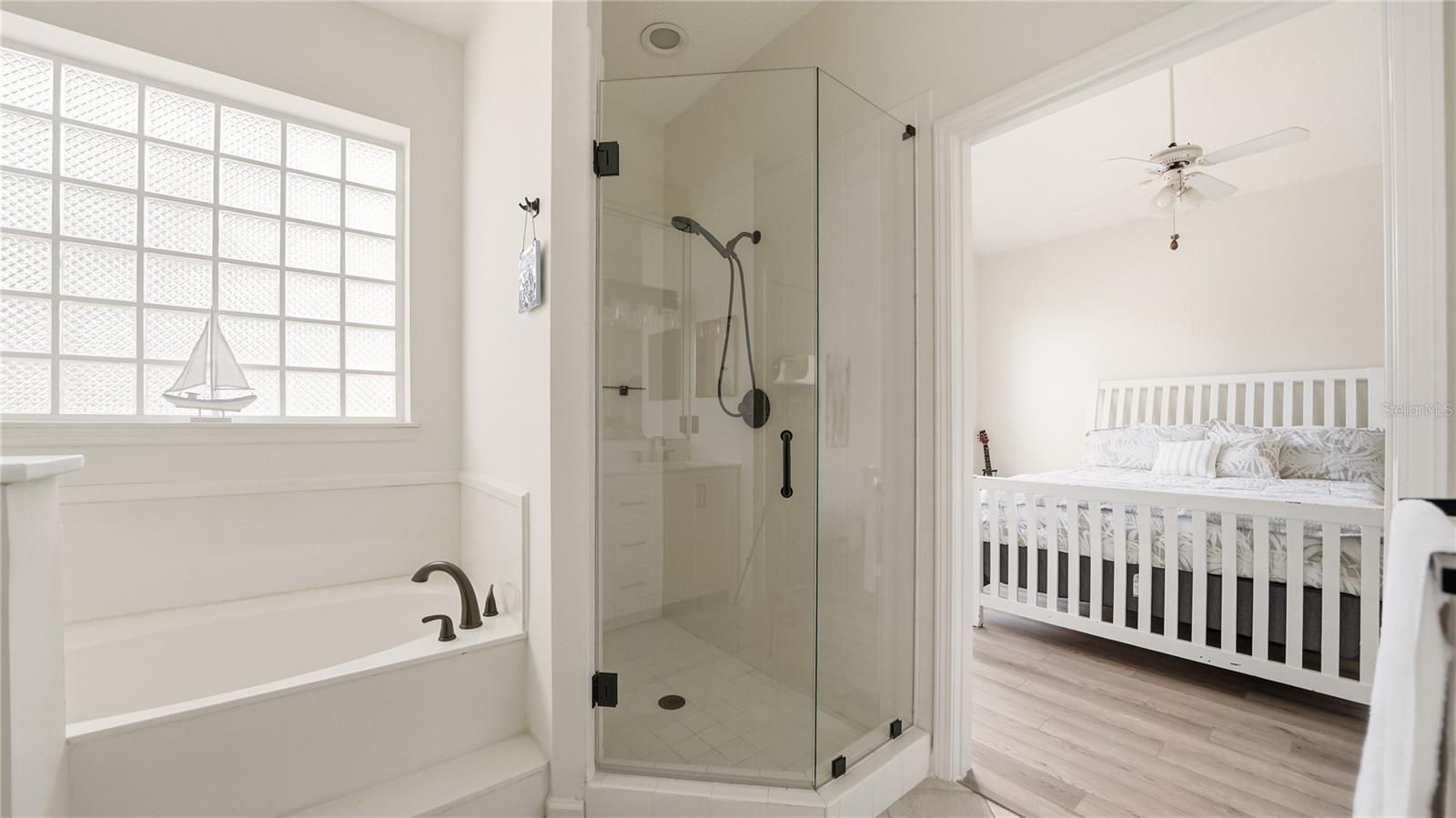 GREENS CONDO - Residential