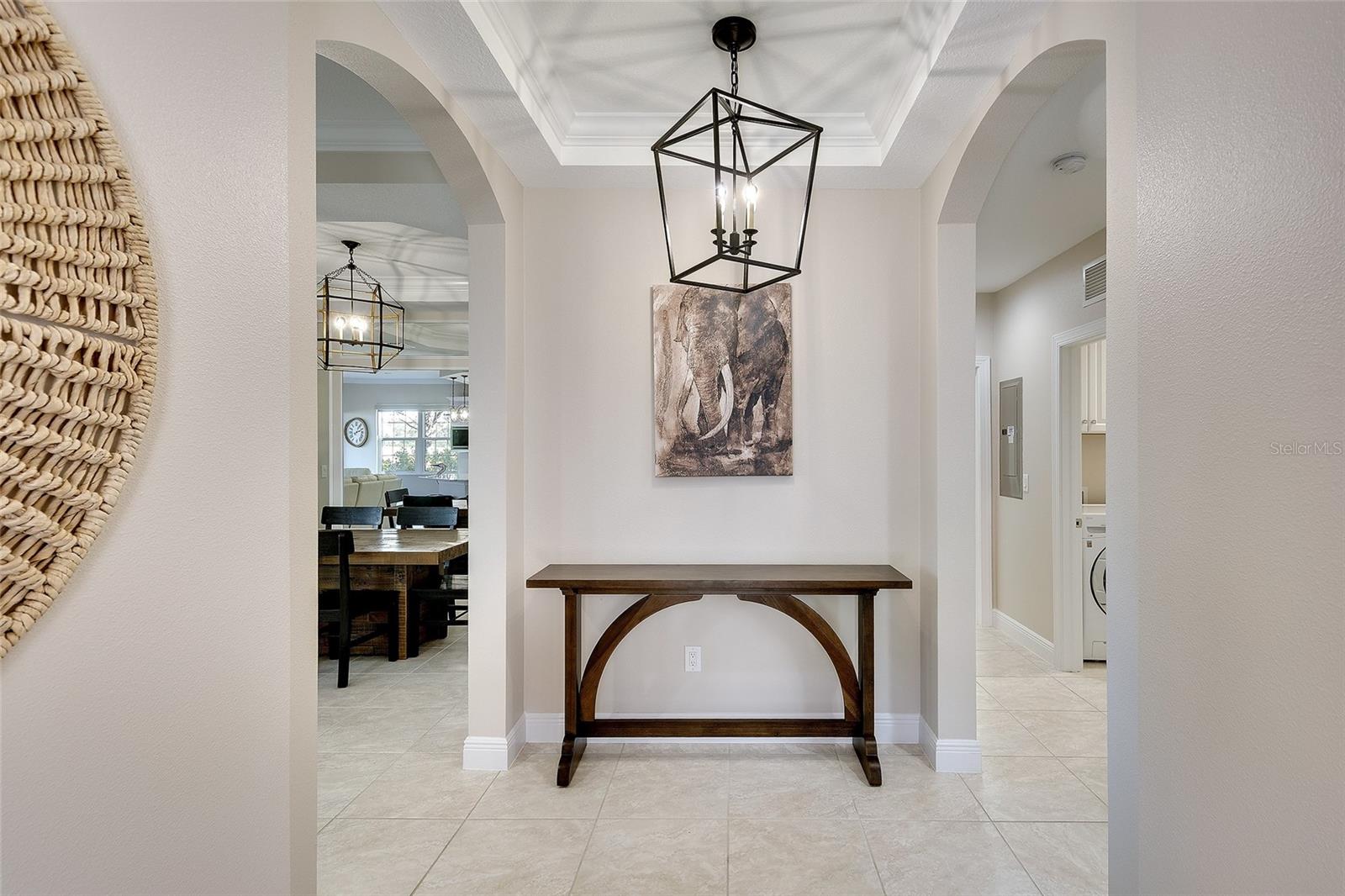 COUNTRY CLUB EAST - Residential