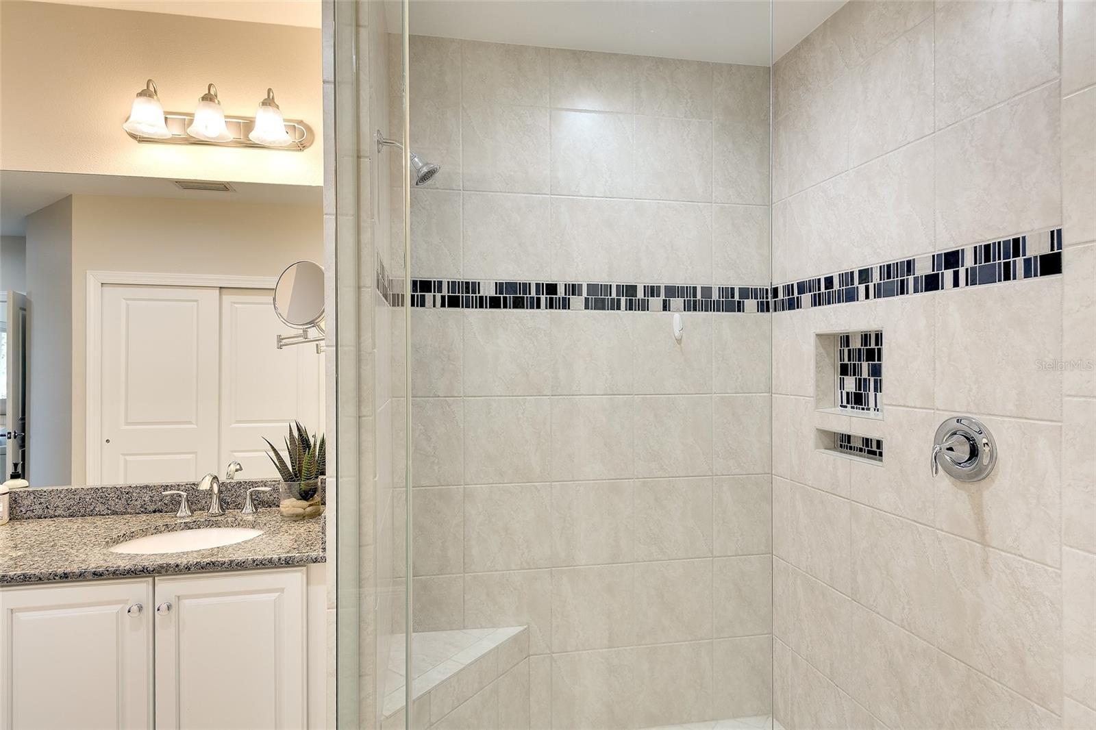 COUNTRY CLUB EAST - Residential