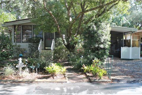 A home in LAKE MARY