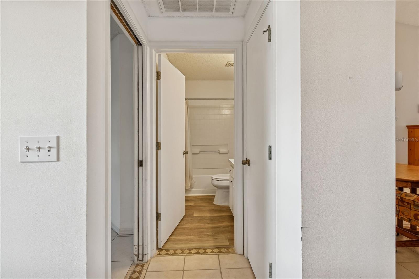 2504 NEW HAVEN CIRCLE