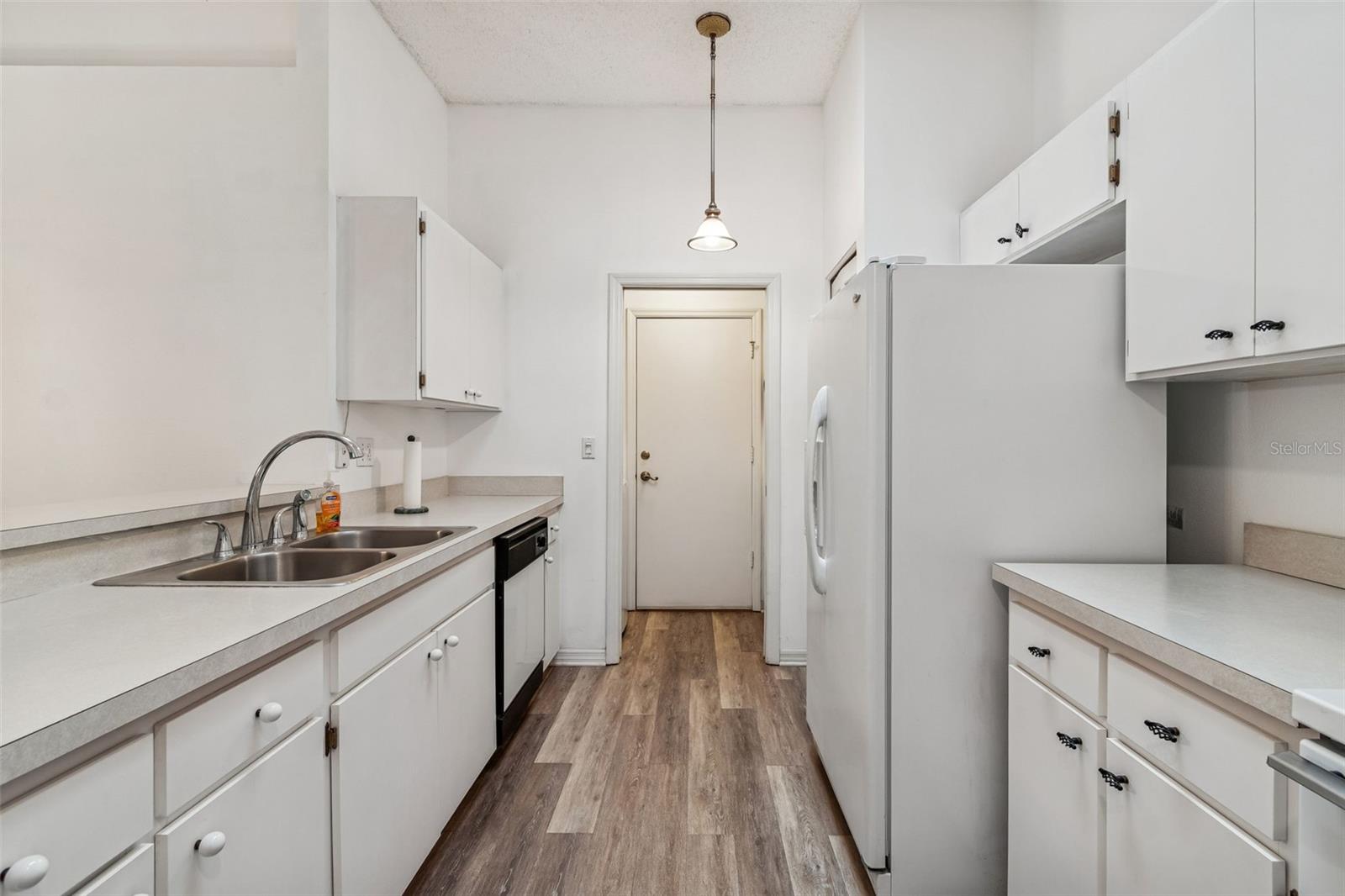 NANTUCKET III CONDO - Residential