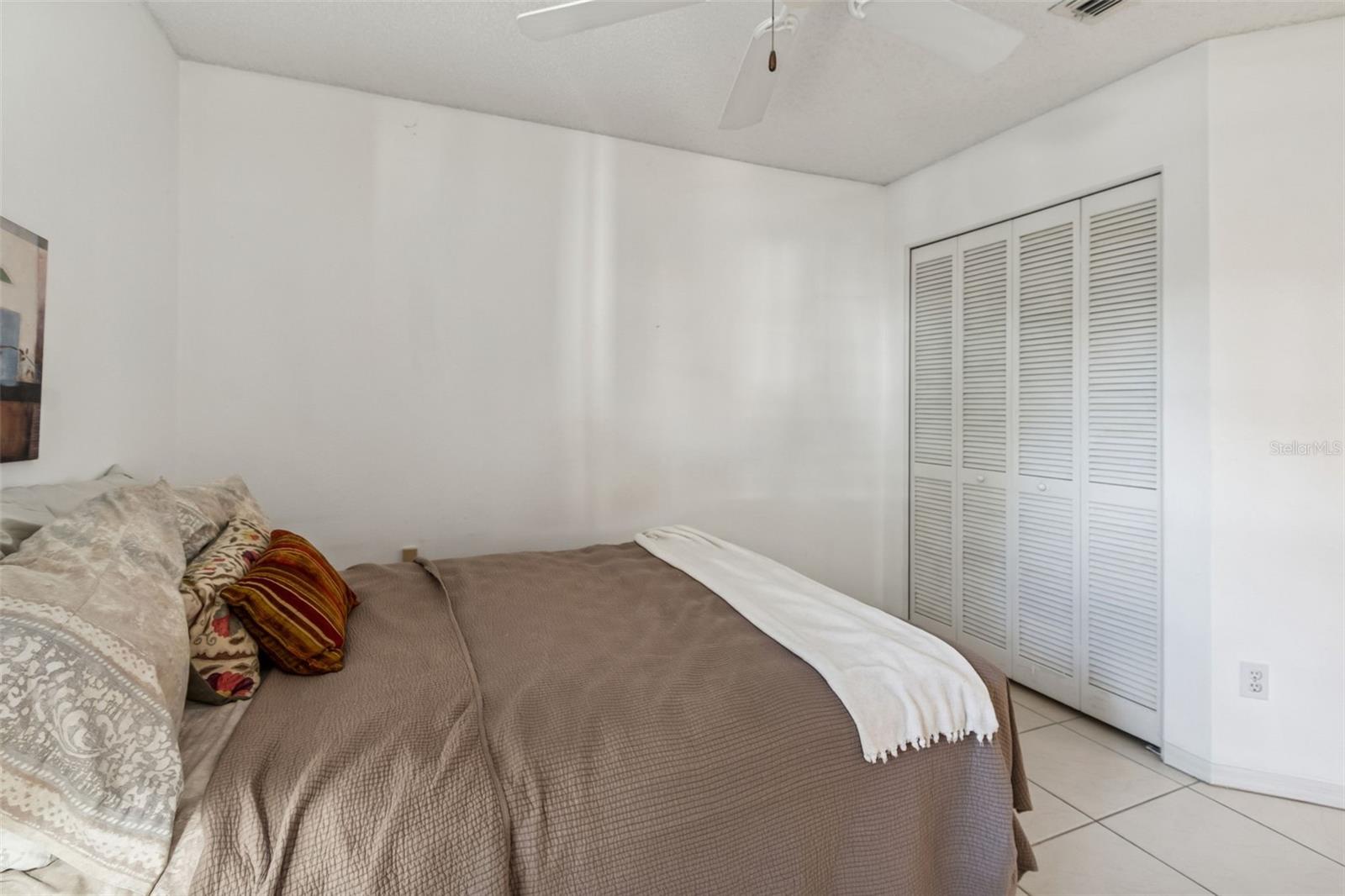 NANTUCKET III CONDO - Residential