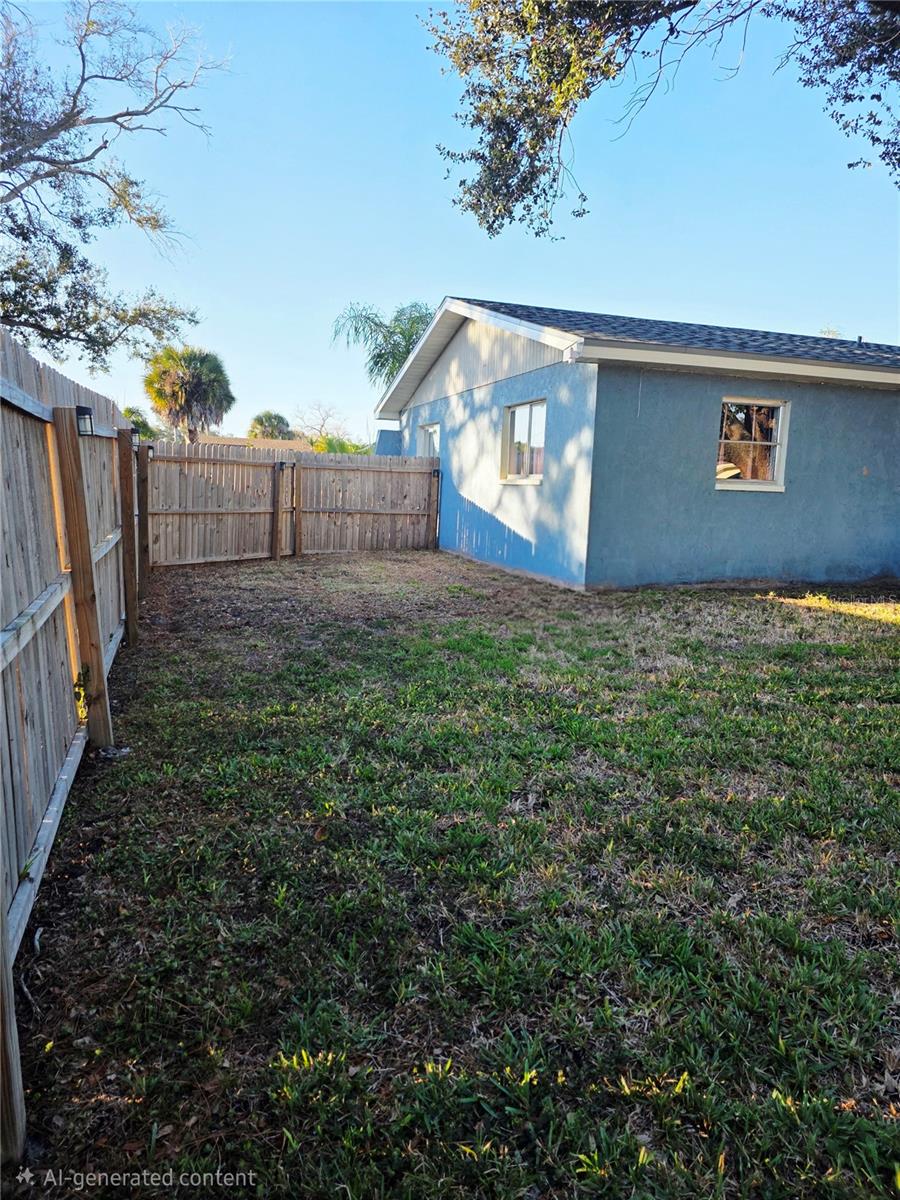 SOUTH VENICE - Residential