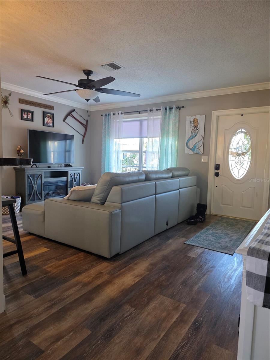 SOUTH VENICE - Residential