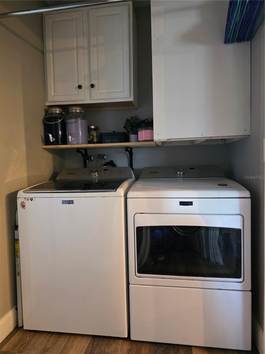 SOUTH VENICE - Residential