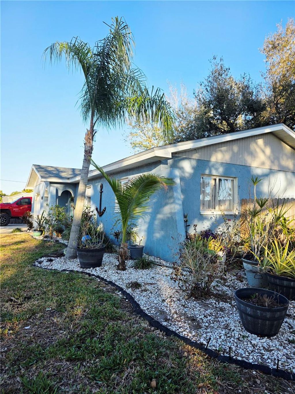 Photo of 441 Coronado Road, Venice, FL 34293 (MLS # N6142888)