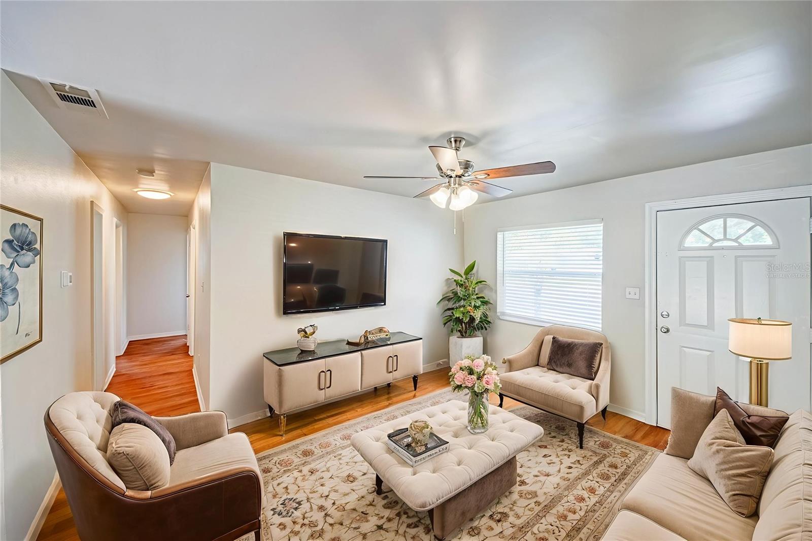 WEKIWA MANOR SEC 03 - Residential