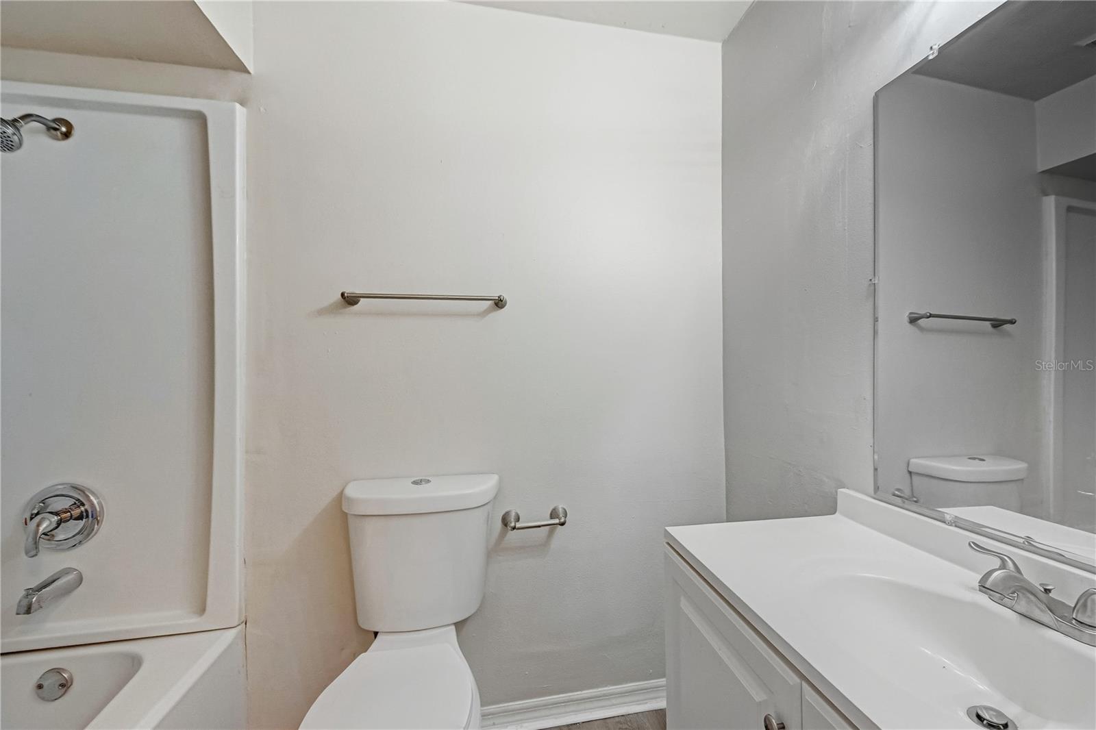 WEKIWA MANOR SEC 03 - Residential