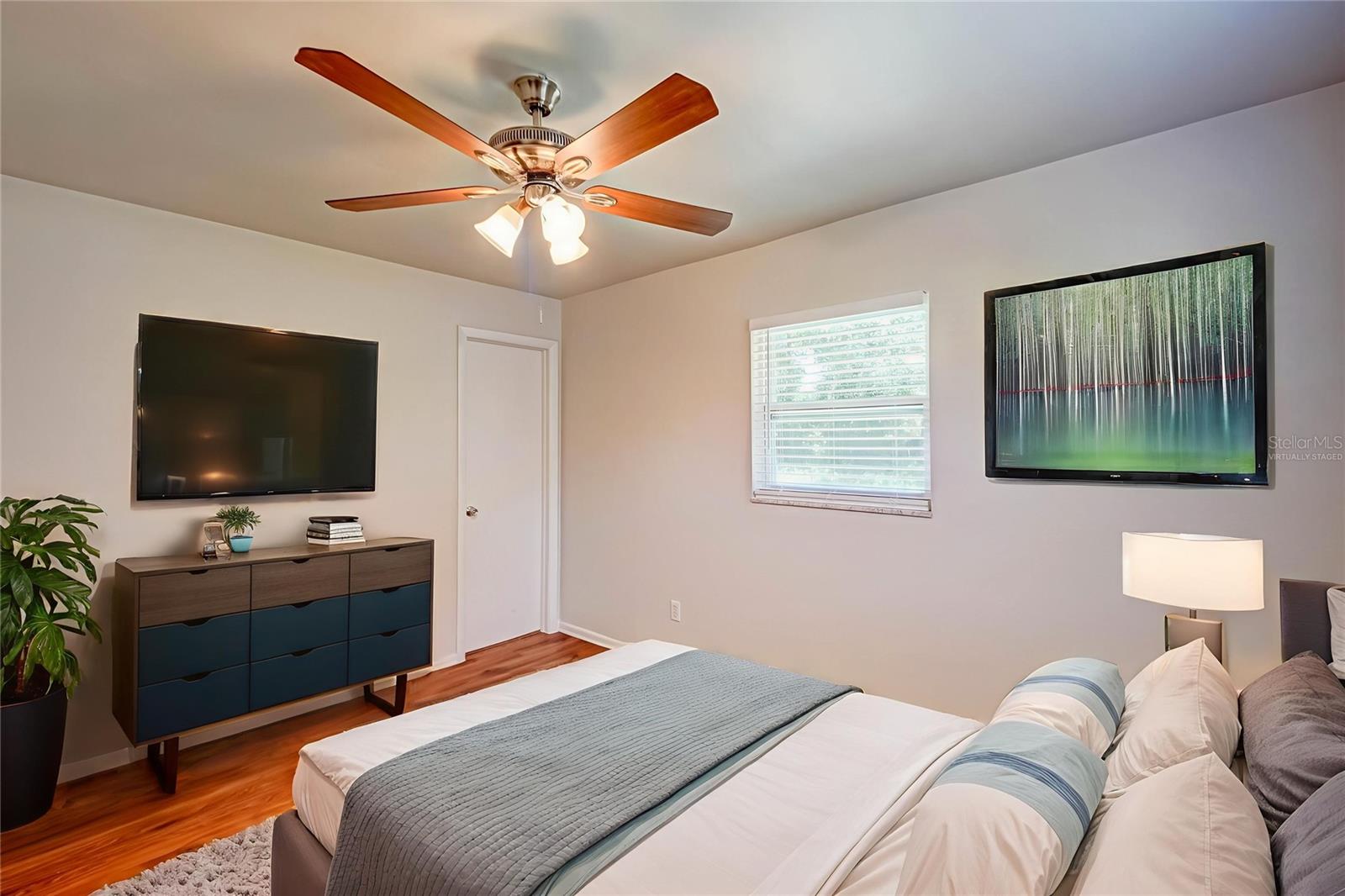 WEKIWA MANOR SEC 03 - Residential