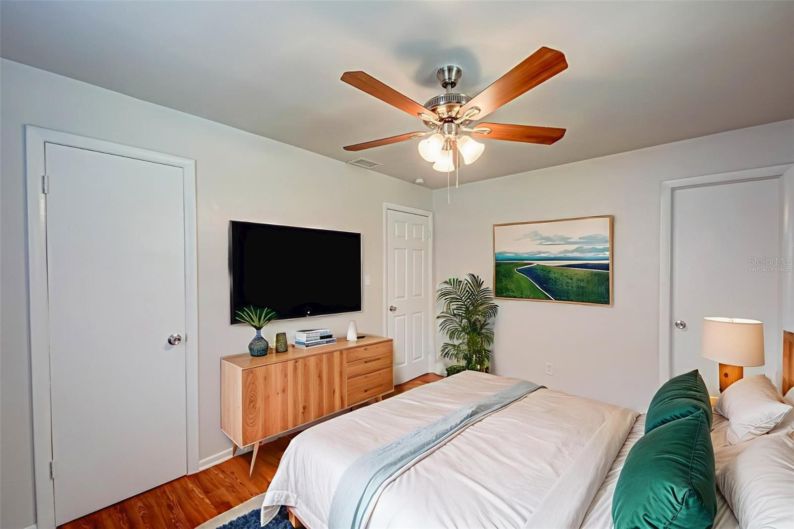 WEKIWA MANOR SEC 03 - Residential