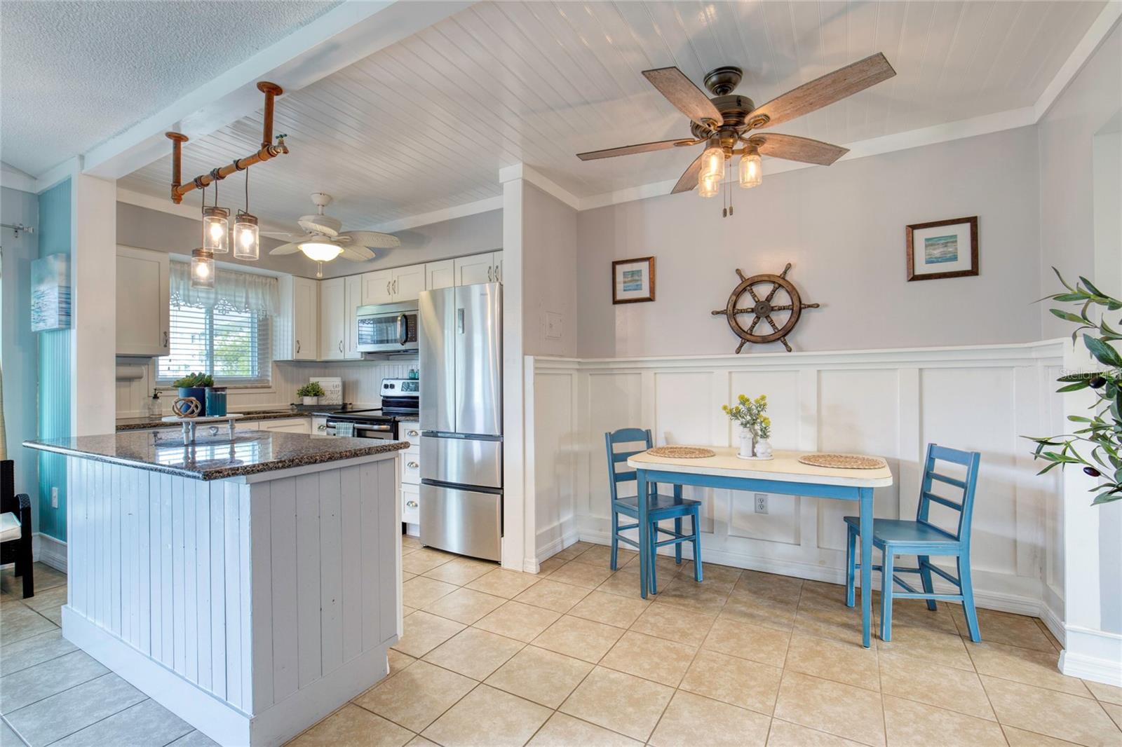 DAYTONA BEACH HARBOUR APTS - Residential